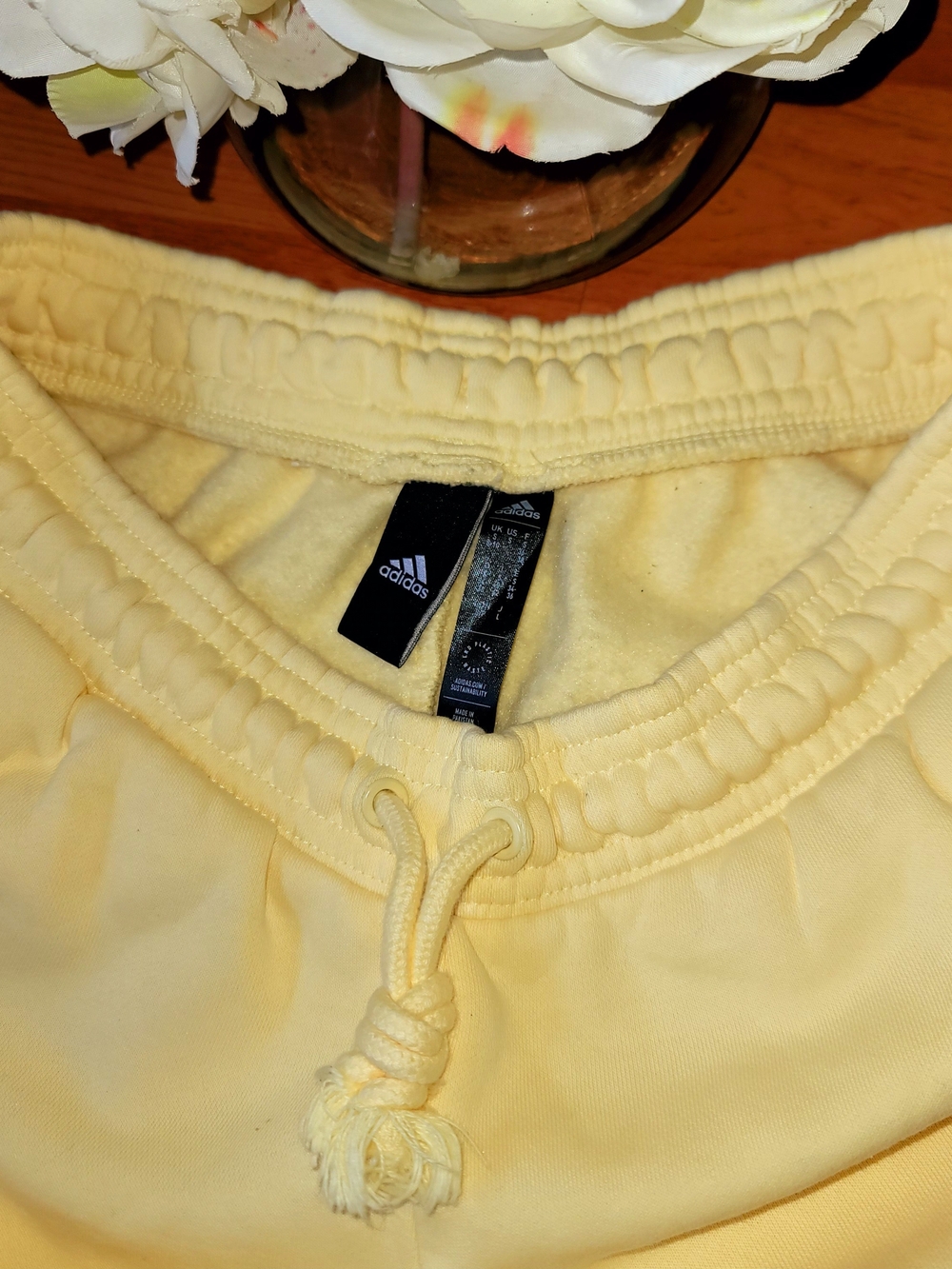 Adidas WIDE Leg Pale Yellow Drawstring Joggers Women's Sweat Pants Small - Picture 5 of 8
